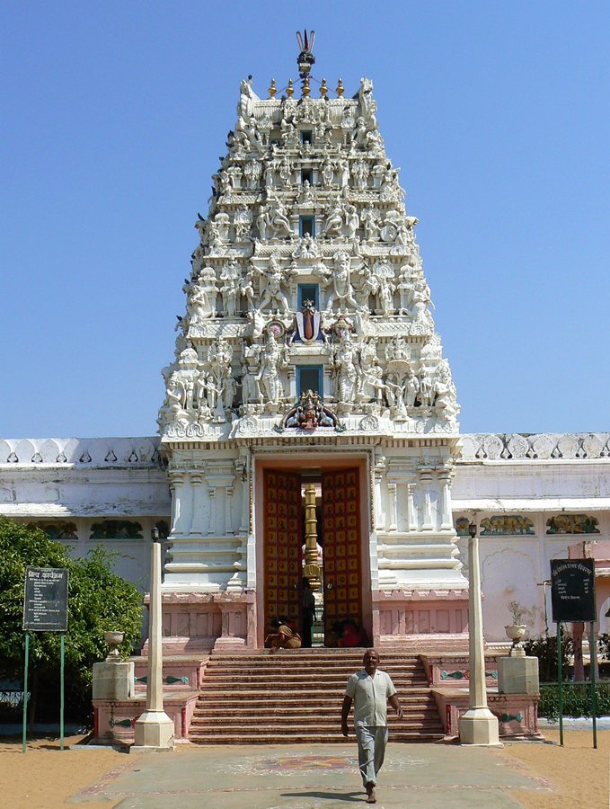 Jedyna w Radżastanie świątynia w stylu Indii Południowych